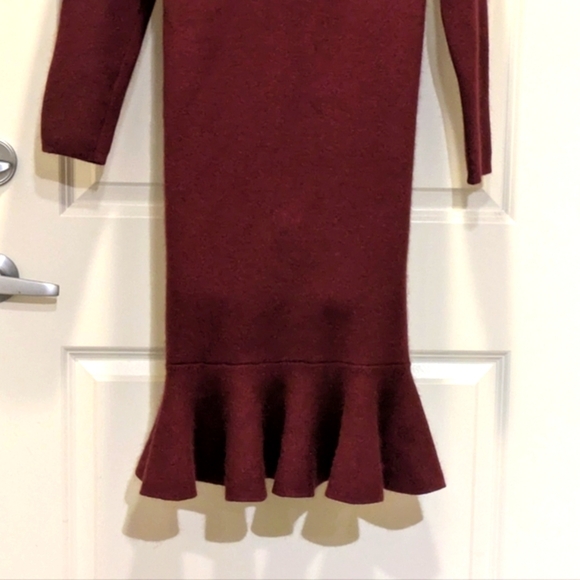 NWOT Qui Er M Viscose Blent Knit Ruffle Sweater Dress - SEE SIZE NOTES - Picture 3 of 8